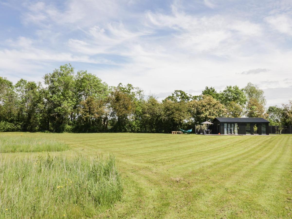 The Tractor Shed Villa Worcester Exterior photo